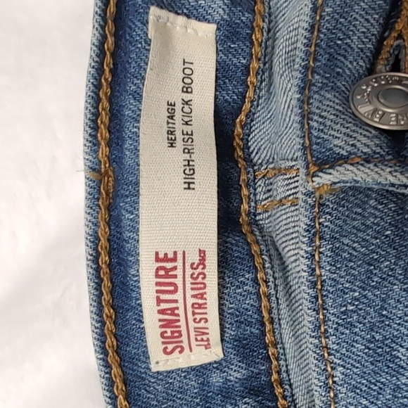 Jeans - Picture 3 of 4